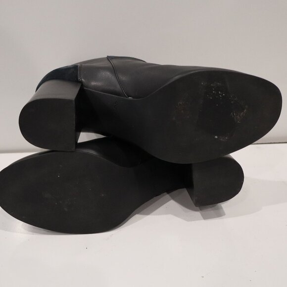 Cole Haan Leather -  Like New - Size 7 - Zillie Shrlng Bootie - Picture 4 of 8